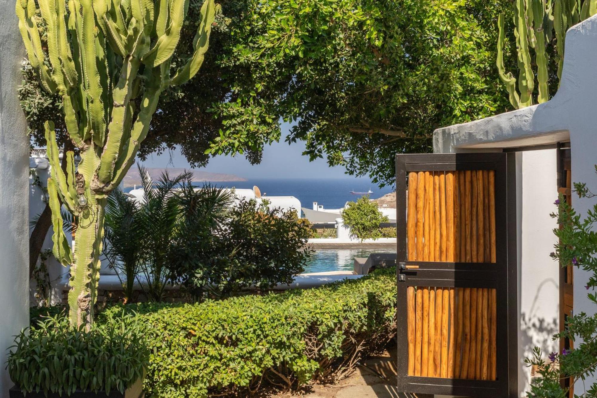 Myconian Platinum Senior & Deluxe Villas Kalafatis Eksteriør bilde